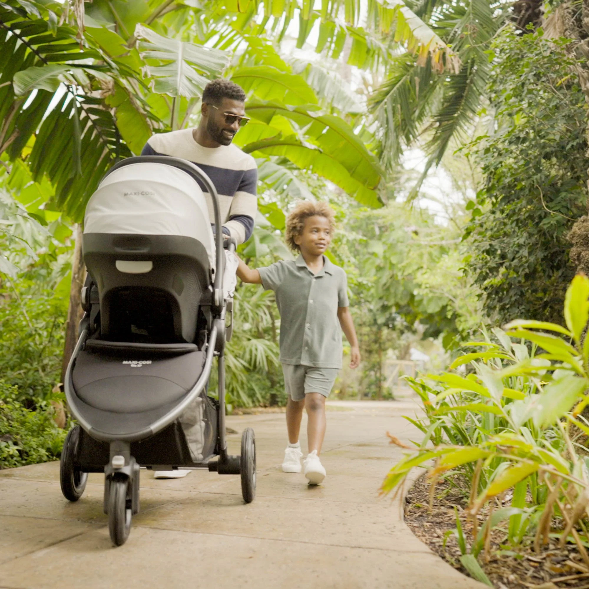 Gia XP Luxe 3-Wheel Travel System - Image 4